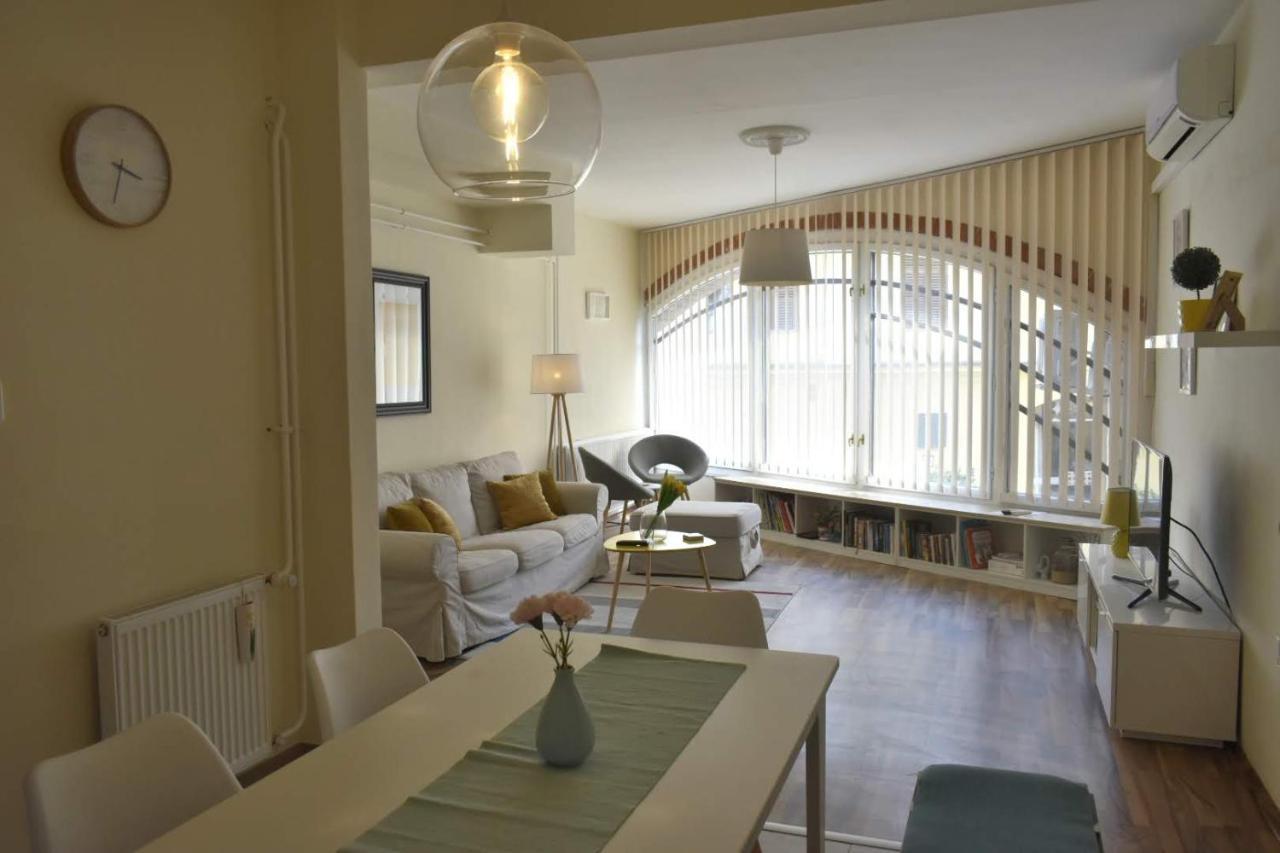 Fonix Family Apartment A Step From Szechenyi Square Pécs Exterior foto