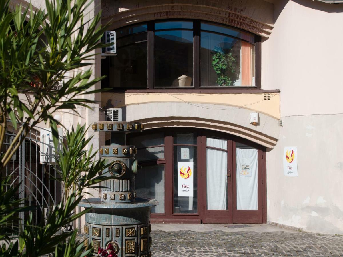 Fonix Family Apartment A Step From Szechenyi Square Pécs Exterior foto