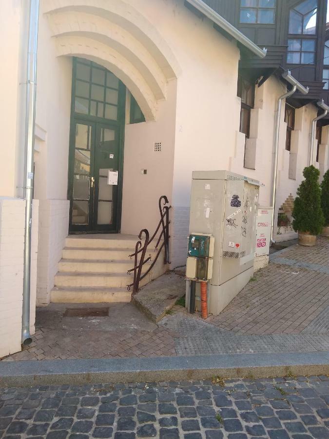 Fonix Family Apartment A Step From Szechenyi Square Pécs Exterior foto